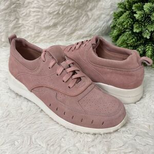 MATISSE "TOP NOTCH" Faux Suede LACE-UP‎ Pink Sneakers  WOMEN'S SIZE 10 M